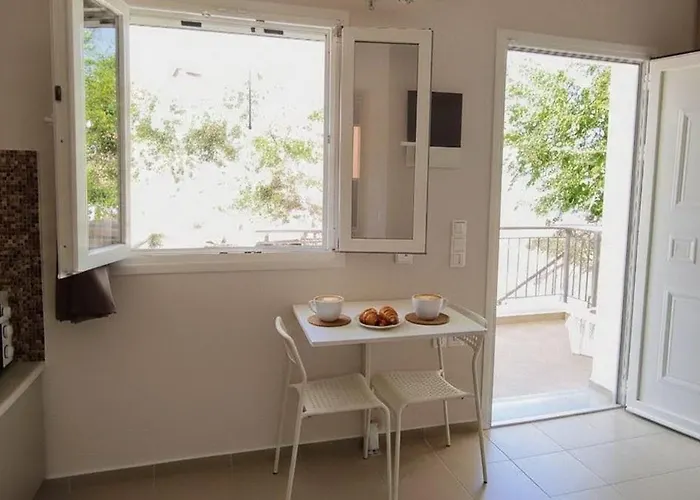 Kefalos * Argostoli (Kefalonia)