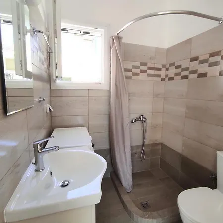 Kefalos * Argostoli (Kefalonia)