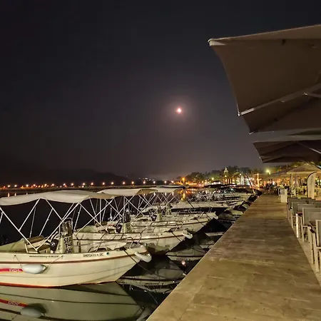 Kefalos 아르고스톨리온